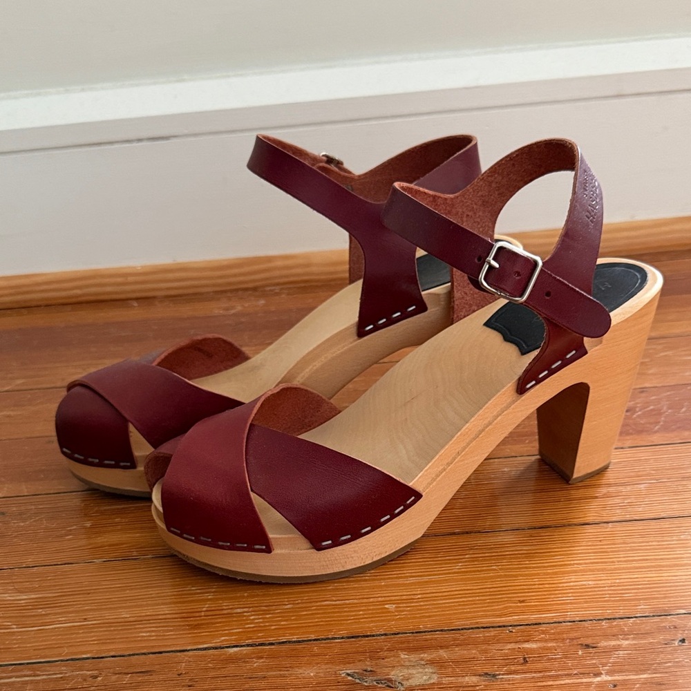 Swedish Hasbeens Merci Sandals Burgundy